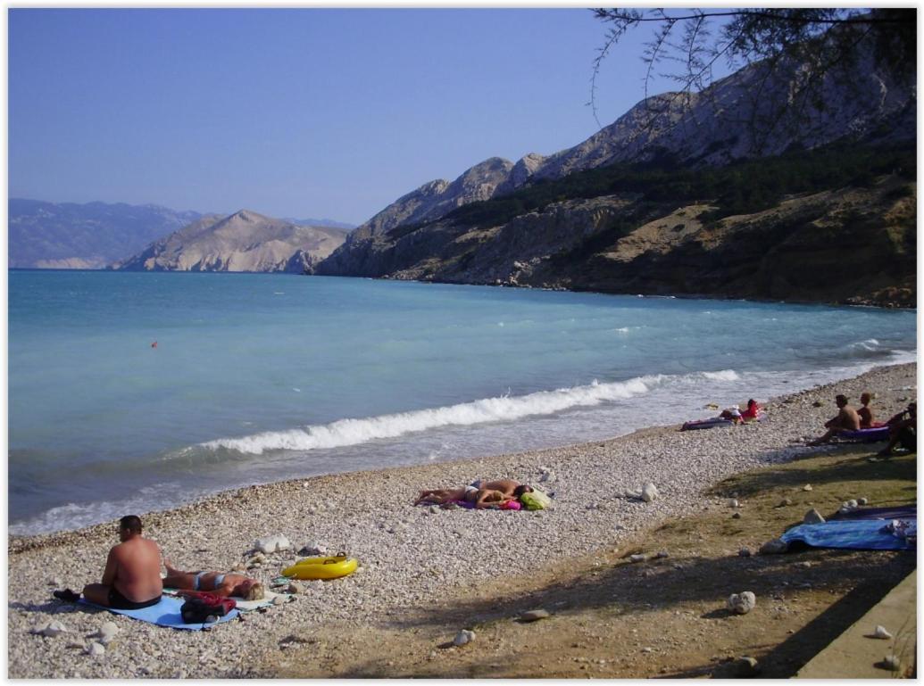 Beach Villa Baska Pokoj fotografie