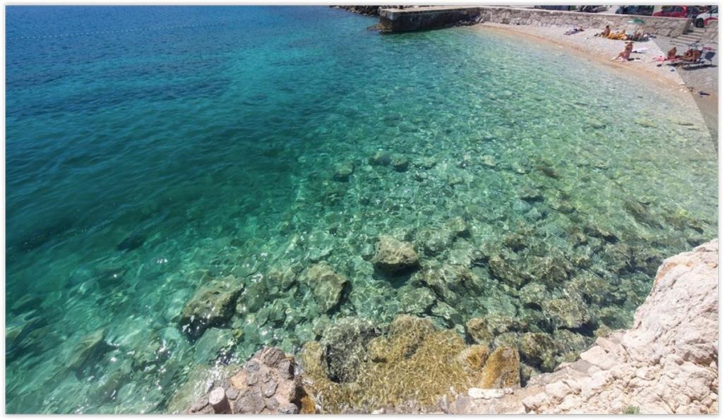Beach Villa Baska Pokoj fotografie