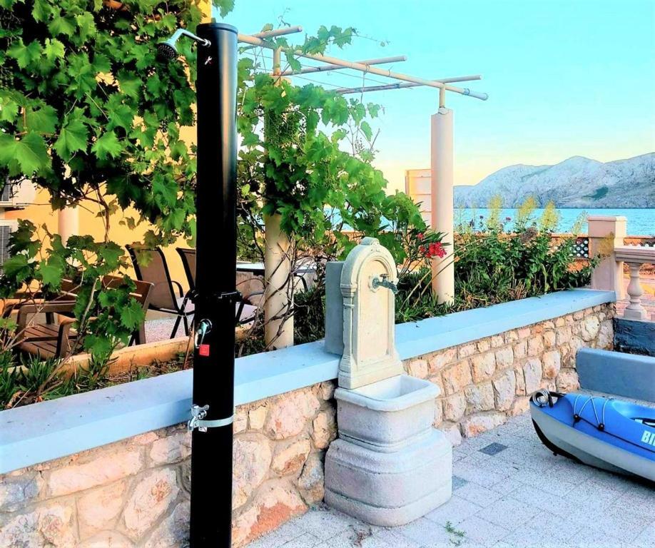 Beach Villa Baska Pokoj fotografie
